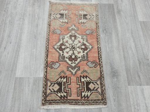 Vintage Hand Knotted Anatolian Turkish Rug Size: 93 x 44cm - Rugs Direct