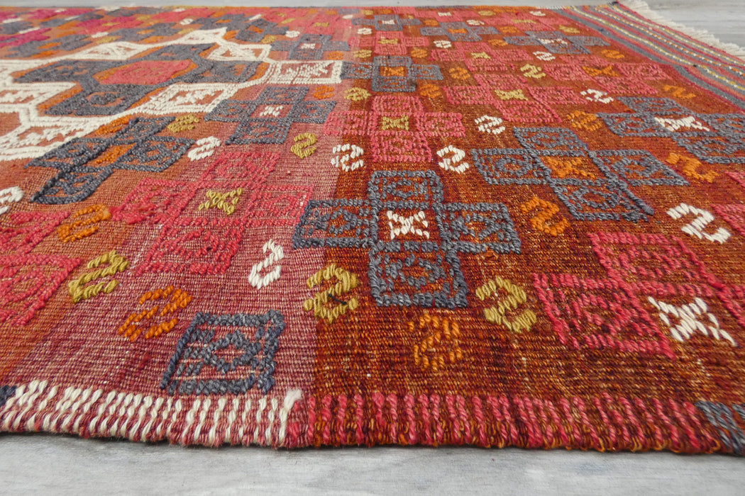 Handmade Fine Turkish  Anatolian Kilim Rug Size: 130 x 90cm- Rugs Direct