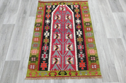 Handmade Fine Turkish Anatolian Kilim Rug Size: 126 x 90cm- Rugs Direct