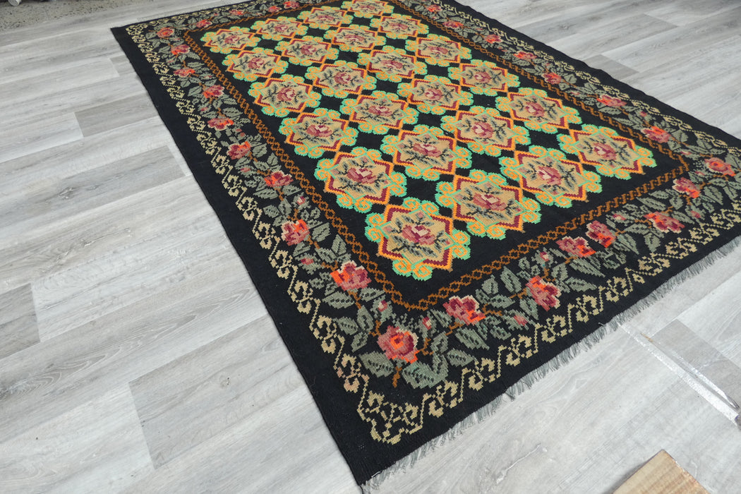 VINTAGE MOLDAVIAN HAND MADE KILIM RUG SIZE: 235 x 163CM- Rugs Direct