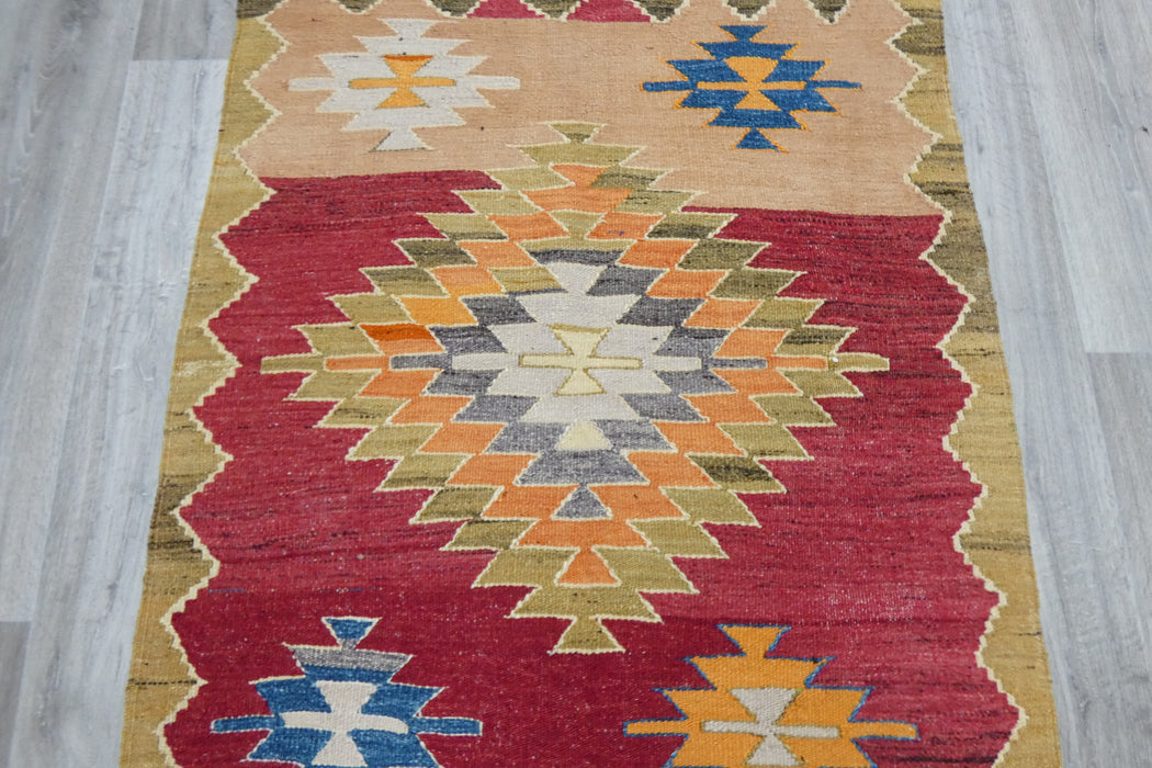 Handmade Fine Turkish Anatolian Kilim Rug Size: 148 x 98cm- Rugs Direct 