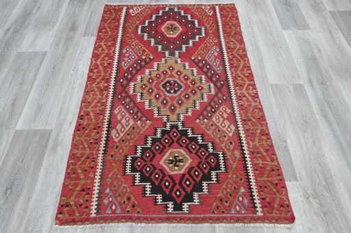 Handmade Fine Turkish Anatolian Kilim Rug Size: 154 x 100cm- Rugs Direct 