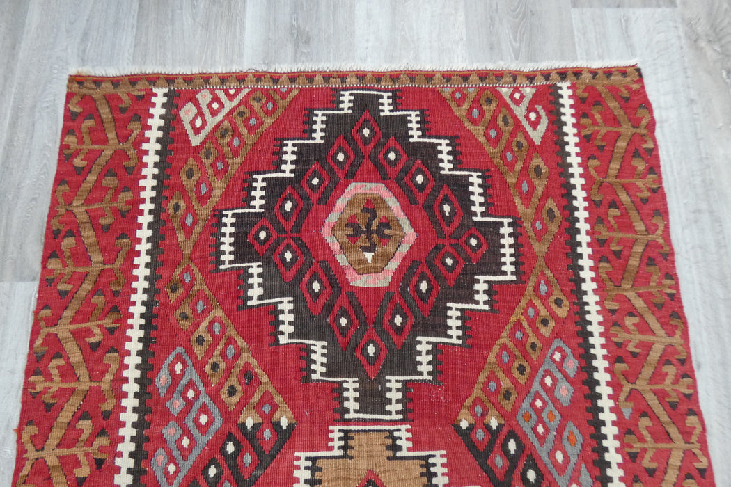 Handmade Fine Turkish Anatolian Kilim Rug Size: 154 x 100cm- Rugs Direct 