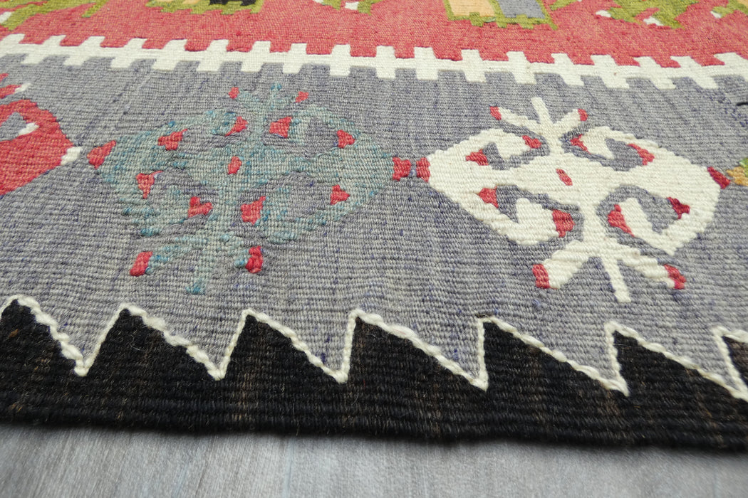 Handmade Fine Turkish Anatolian Kilim Rug Size: 135 x 93cm- Rugs Direct 