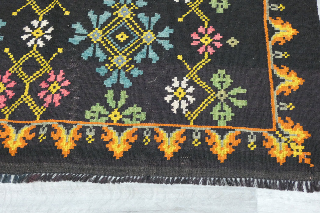 Vintage Moldavian Hand Made Kilim Rug  Size: 188 x 141cm- Rugs Direct 