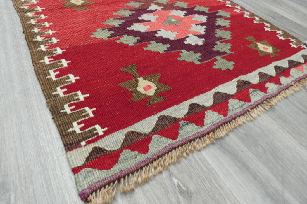 Handmade Fine Turkish Anatolian Kilim Rug Size: 112 x 84cm- Rugs Direct