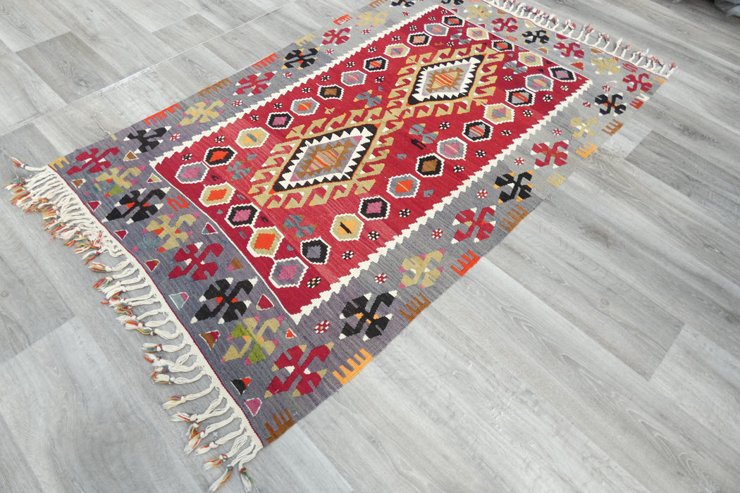 Handmade Fine Turkish Anatolian Kilim Rug Size: 170 x 102cm- Rugs Direct 