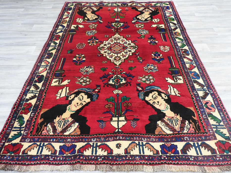 Persian Qashqai Shiraz Pictorial Rug Size: 252 x 177cm — Rugs Direct
